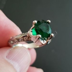 Green glass ring